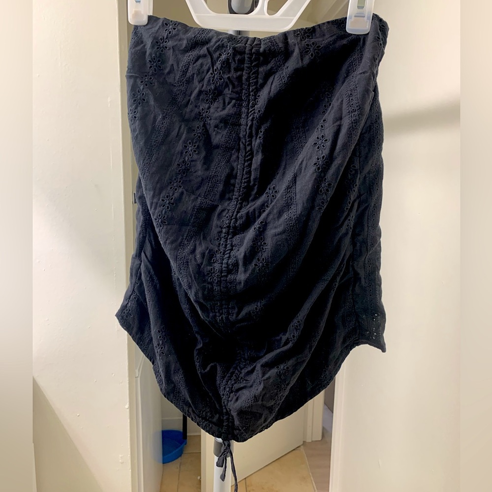 White Fox | High-Rise Black Lace Skirt | Size: M